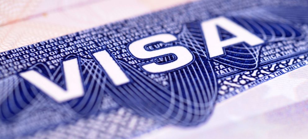Neue Hürden für Fachkräfte - US-Regierung führt 100.000-Dollar-Gebühr für H1B-Visa ein